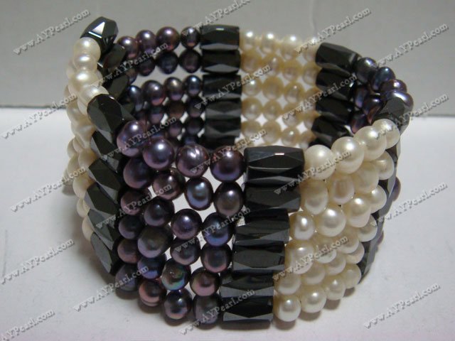 pearl magnet bracelet