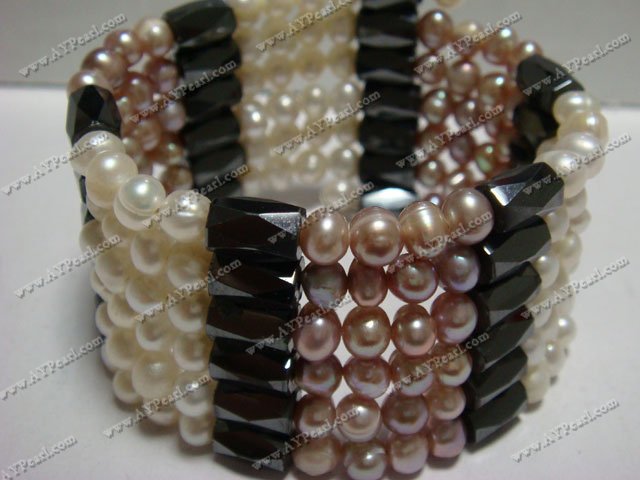 pearl magnet bracelet