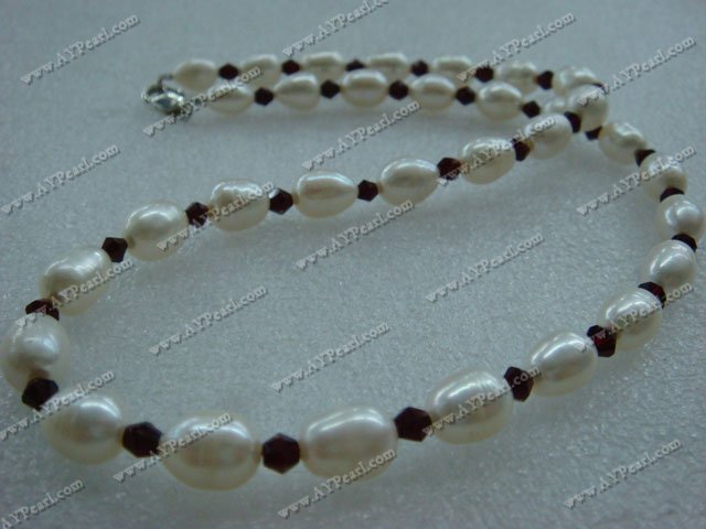 Pearl Crystal Necklace