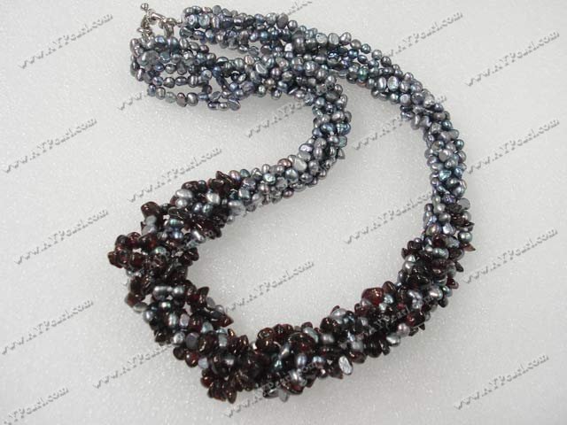 Pearl garnet  necklace Pearl granaatti kaulakoru