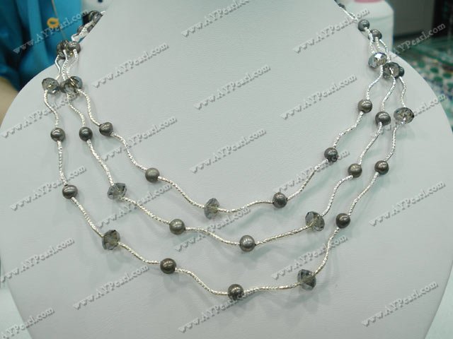 Pearl crystal necklace