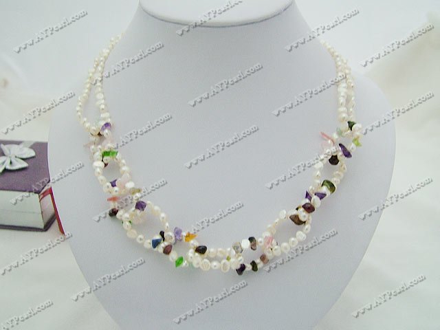 pearl necklace