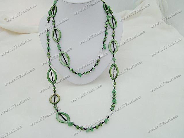 Pearl aventurine shell necklace