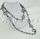 pearl shell black jade necklace