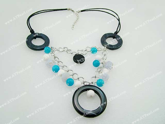 agate blue crystal necklace