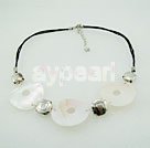 white shell necklace