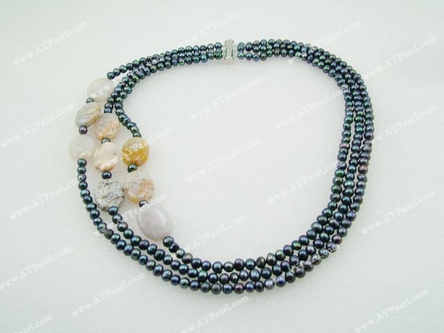 pearl agate necklace