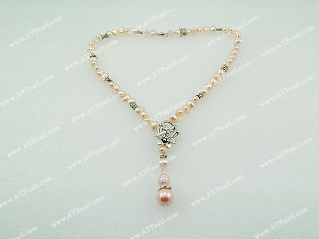 pearl shell necklace