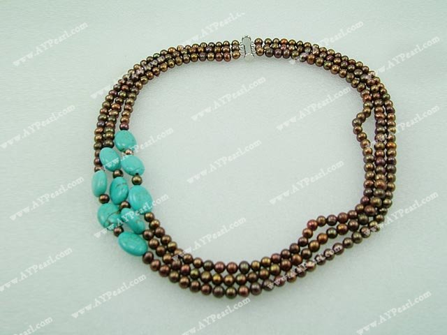 Collier de perles turquoise