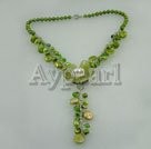 Pearl Crystal Necklace Olivenöl