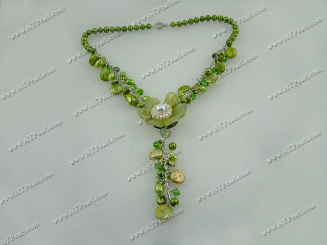 pearl crystal olive necklace