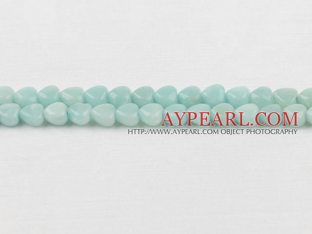 amazon beads,8mm heart,light green , sold per 15.75-inch strand
