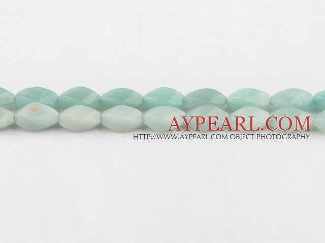 amazon beads,8*16mm twisted pillar,light green ,Sold per 15.75-inch strands