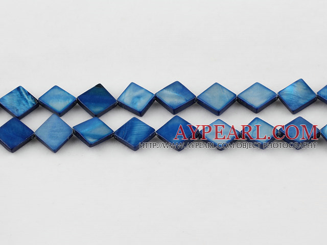 Shell Beads, Dark Blue, 10*10mm dyed opposite angles , Sold per 15-inch strand