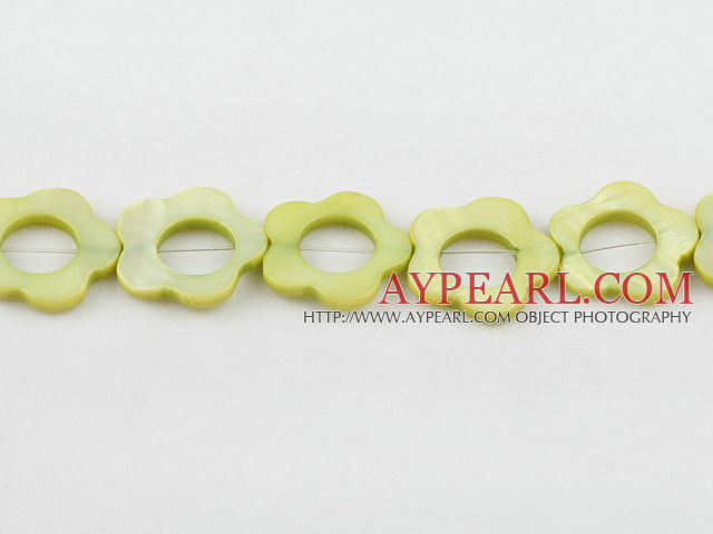 Shell Beads, Yellowish Green, 25mm dyed hollow out quincunx, Sold per 15.7-inch strand