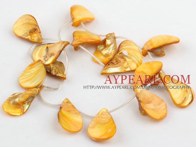 Shell Beads, Yellow, 20*30mm dyed drop shape, Sold per 15.7-inch strand