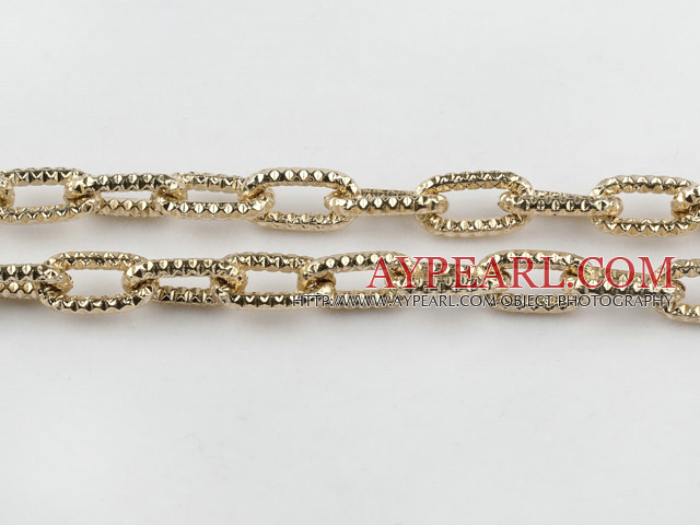 Brass chain 9.5*17.5mm gold plated. Sold per pkg of 5 meter.