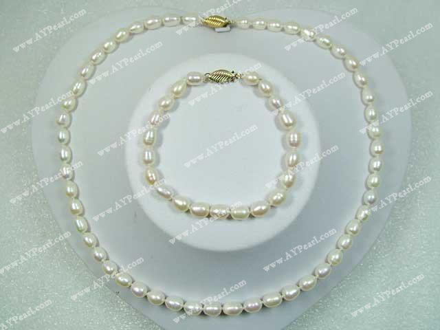 Pearl Set