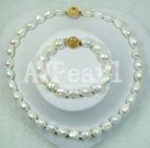 Wholesale pearl set