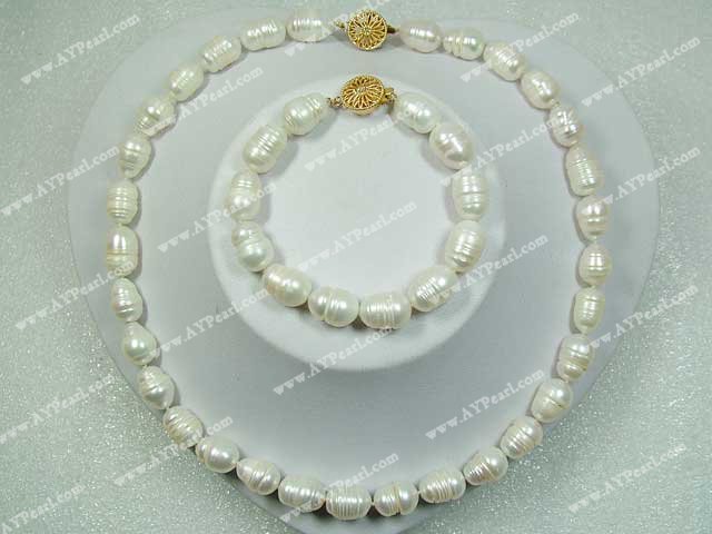 pearl set