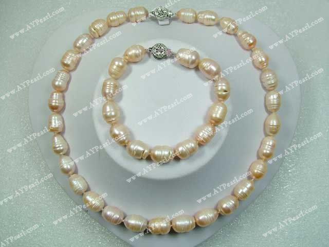 Pearl Set