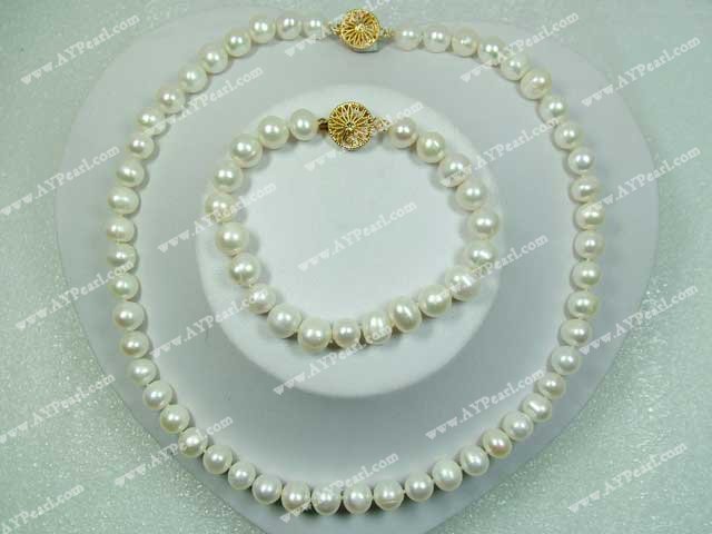 Pearl Set