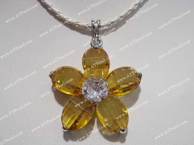 Austrian crystal jewelry-zircon flower-shaped necklace