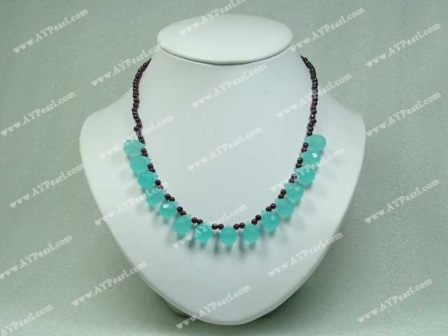 collier en cristal de grenat