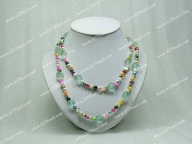 pearl crystal necklace