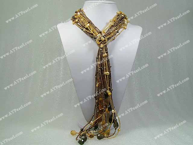 pearl crystal necklace