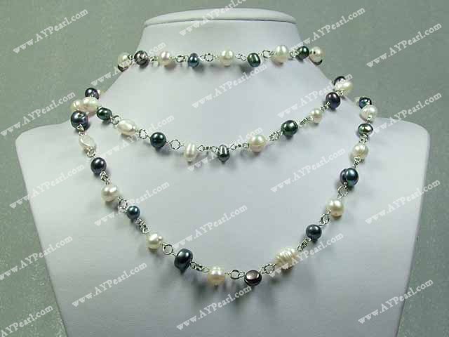 pearl necklace`