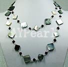 Wholesale black lip shell garnet necklace