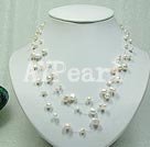 pearl necklace