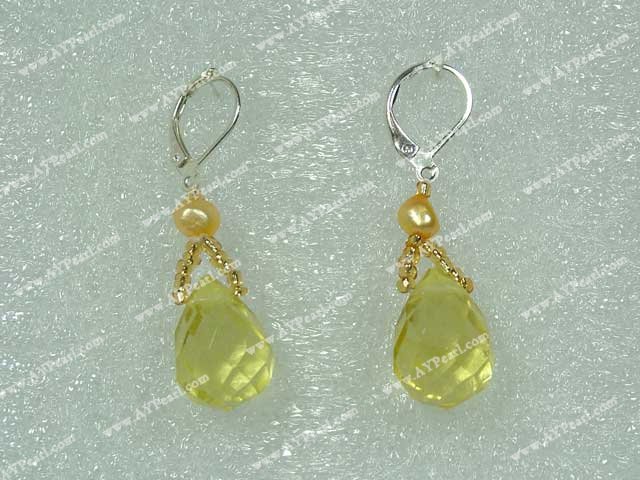 pearl crystal earring