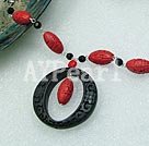 lacquer wooden necklace