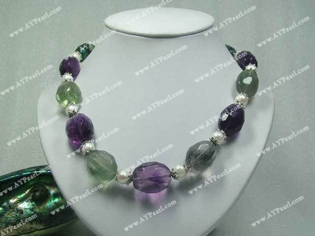 collier de perles bijou