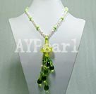 peridot pearl necklace