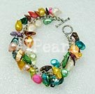 dyed pearl shell bracelet