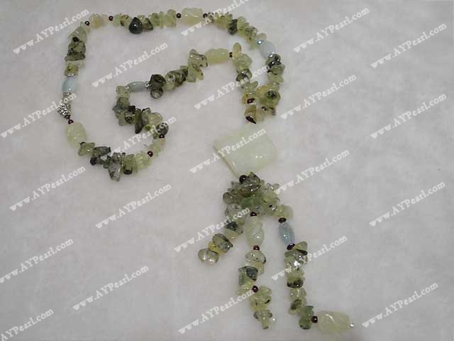 Green rutilated quartz garnet necklace