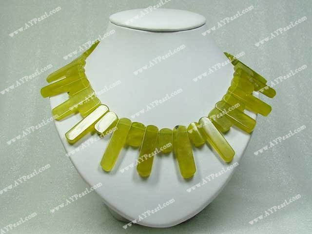 olivine colier