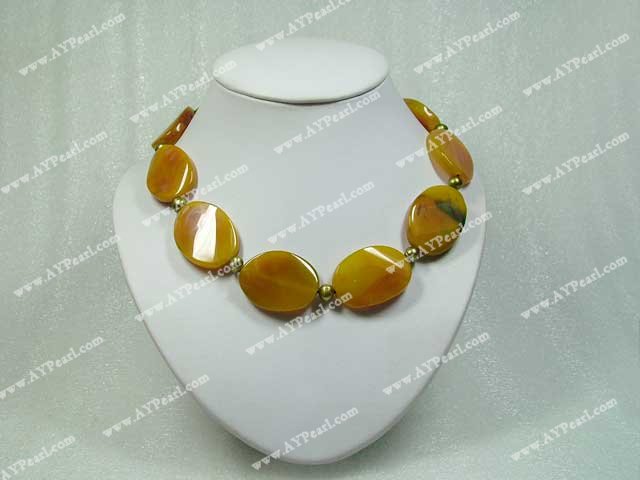 collier de perles d'agate