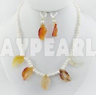 pearl agate set