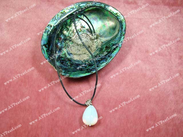 opal pendant necklace