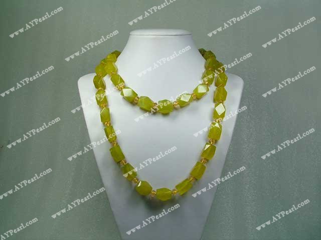 collier de jade de cristal
