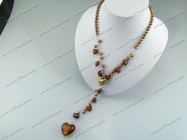 pearl colored glaze necklace