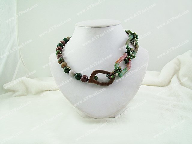 agate necklace