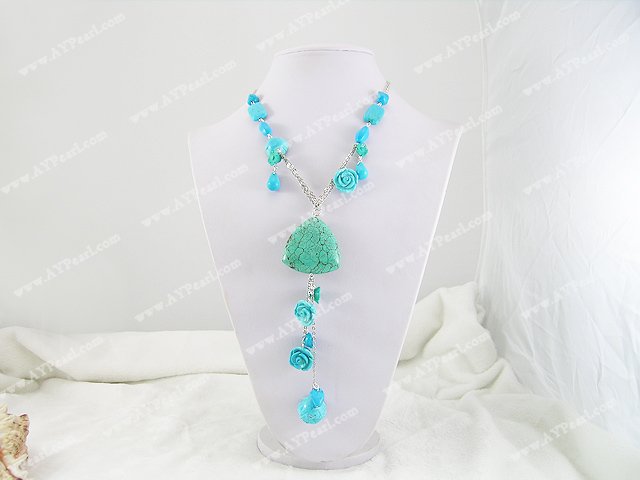 collier de turquoises