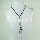 pearl necklace