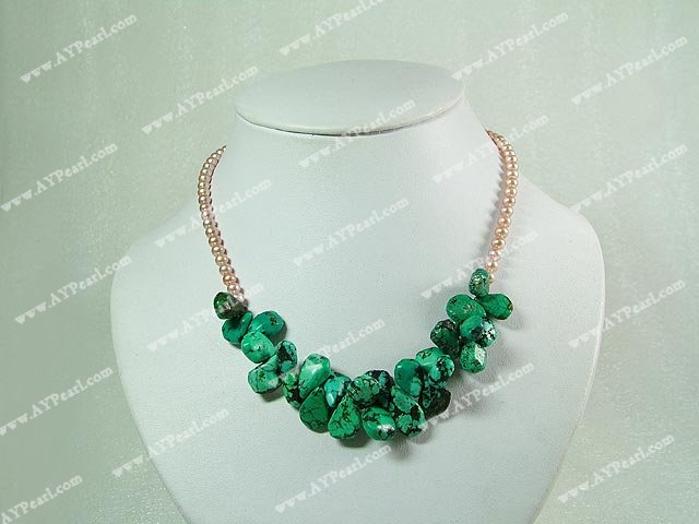 collier de perles turquoise AA