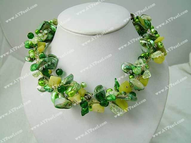 pearl shell crystal necklace
